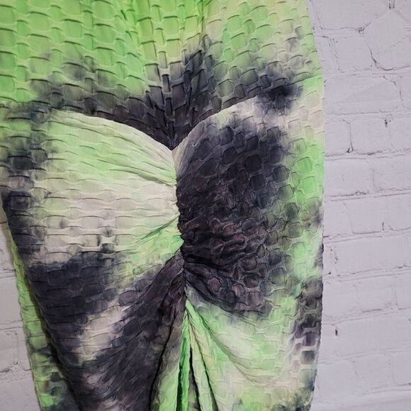 Women's Textured Tie Dye Ruched Butt Jumpsuit Large/XL - Picture 4 of 5